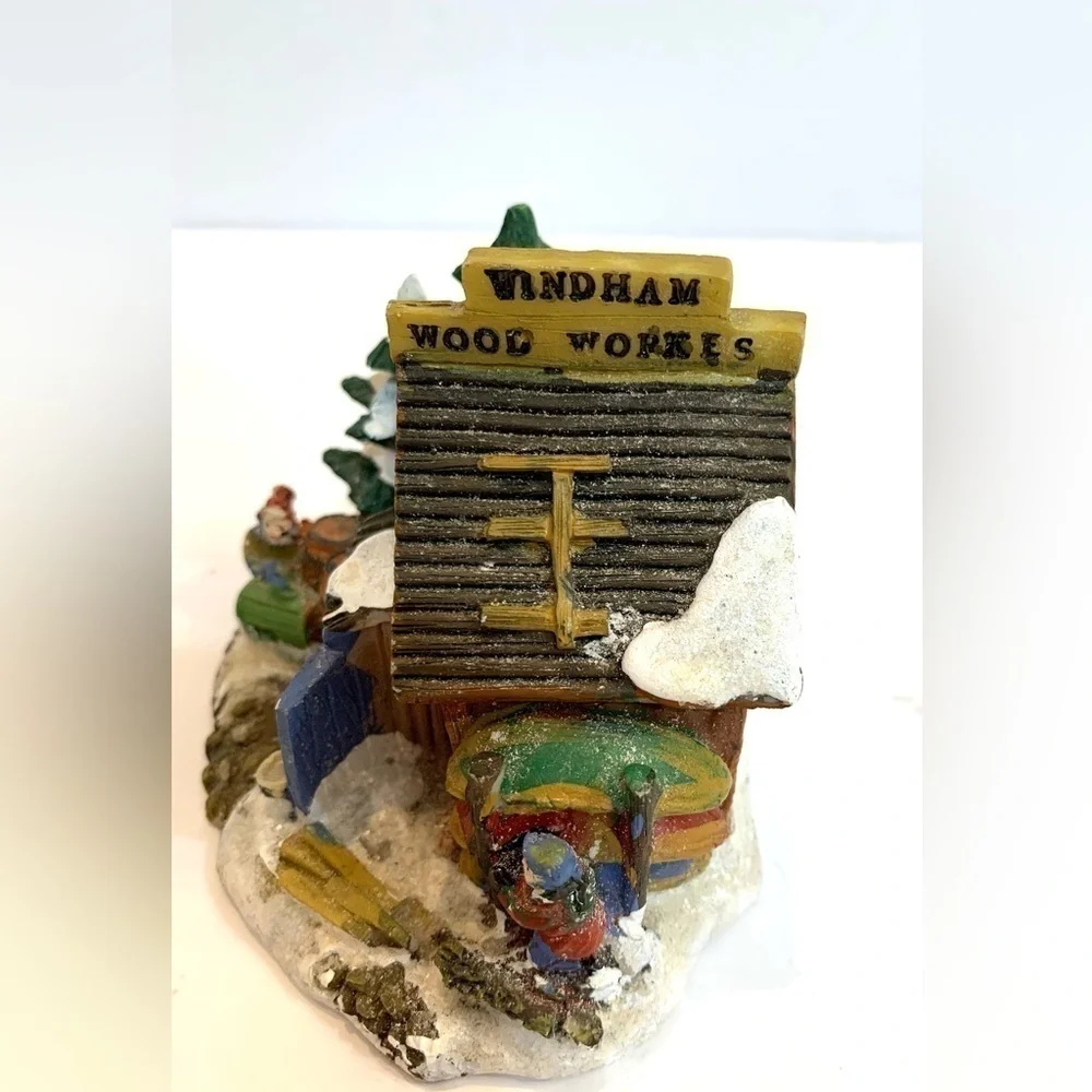 Cobblestone Corners Windham Heights 2004 -Missing Figure